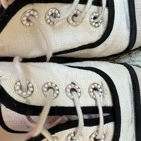 🔴🆑Authentic CHANEL Shoes 🆑🔴❤️ - Picture 9 of 11